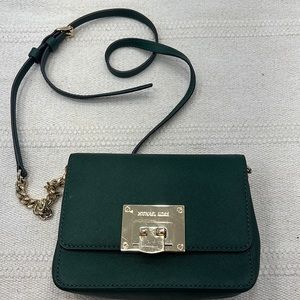 Michael kors small cross body